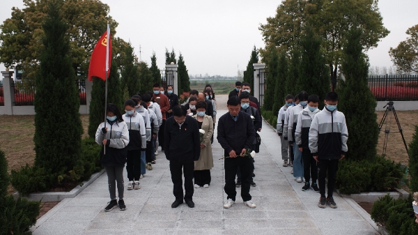 1648893733905060746.jpg 2022_0401_08363400_副本.jpg