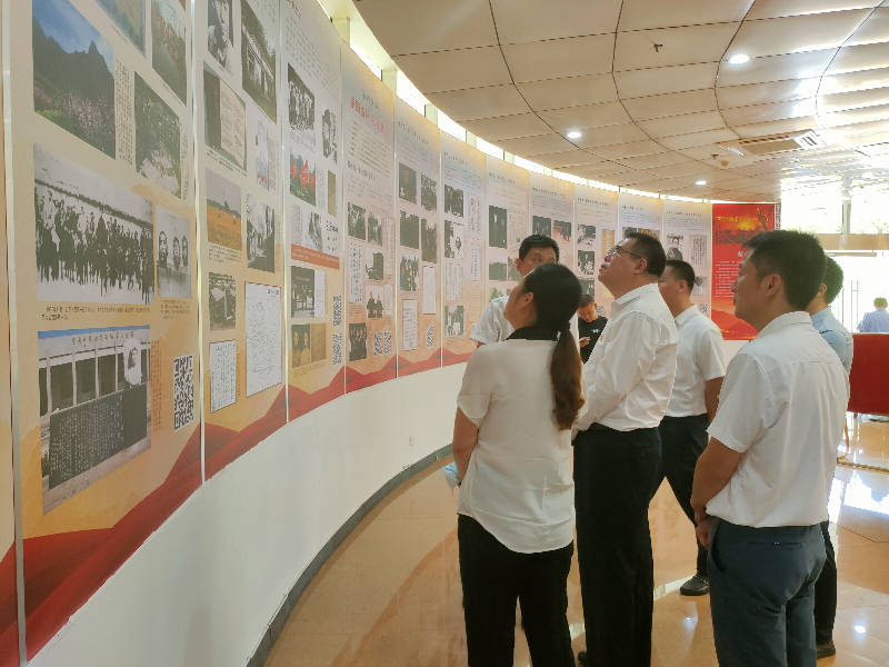 1662516230848074280.jpg 1241325582.jpg