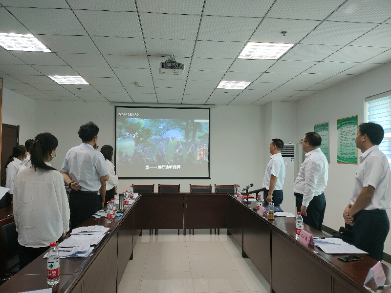 1662516275907082905.jpg 1480810611.jpg